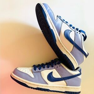 Rare Blueberry Nike Dunks 4y or 5.5/6 womens